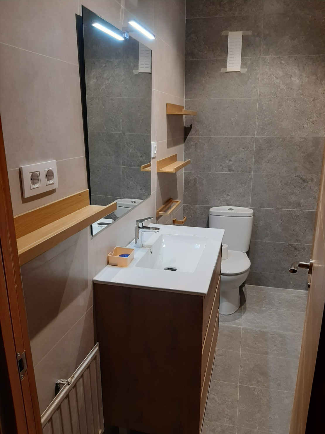 Tejado nuevo y aislamiento en La Nava De Ricomalillo ( Toledo)