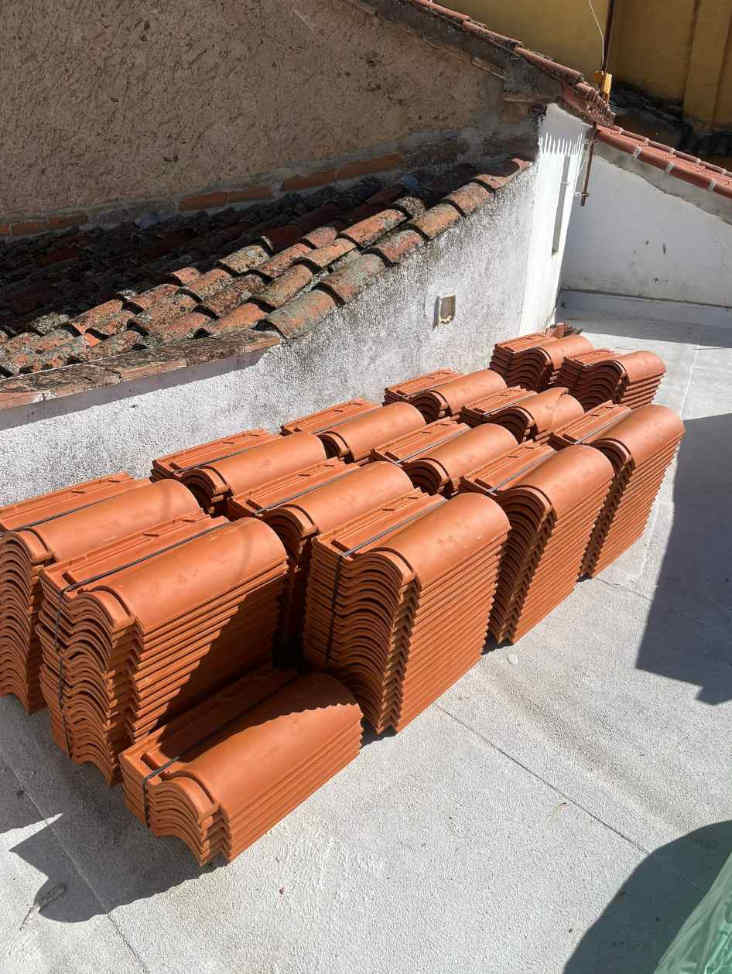 Tejado nuevo y aislamiento en La Nava De Ricomalillo ( Toledo)