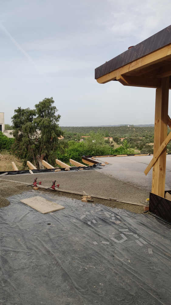 Tejado nuevo y aislamiento en La Nava De Ricomalillo ( Toledo)