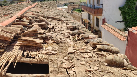Tejado nuevo y aislamiento en La Nava De Ricomalillo ( Toledo)