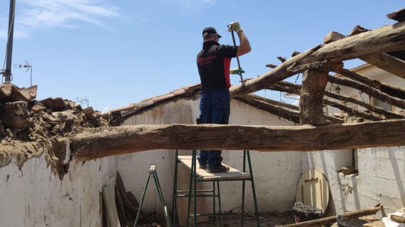 Tejado nuevo y aislamiento en La Nava De Ricomalillo ( Toledo)
