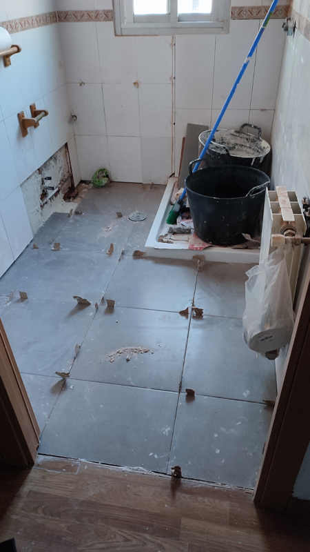 Tejado nuevo y aislamiento en La Nava De Ricomalillo ( Toledo)